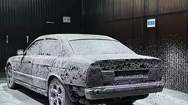 машина bwm: BMW 520: 1991 г., 2 л, Кол менен иштөөчү, Бензин — 4