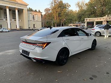 hyundai sonata 1994: Hyundai Avante: 2022 г., 1.6 л, Вариатор, Бензин, Седан — 4