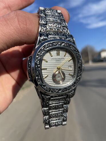 золотые часы женские 585 цена бишкек: Продаются кварцовые часы Patek Philippe В отличном состоянии😮‍💨