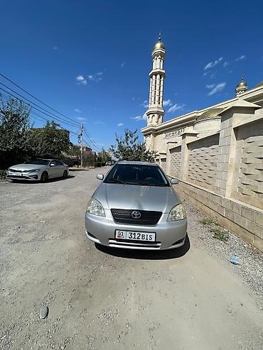 harrier 2003: Toyota Corolla: 2004 г., Хэтчбэк — 6