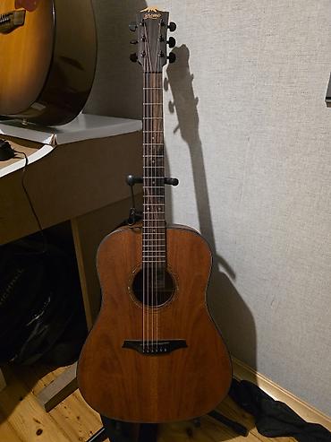 gibson gitara: Bromo. Səsi çox gözəldir. barter də olar. Səsini eşitmək istəyən — 1