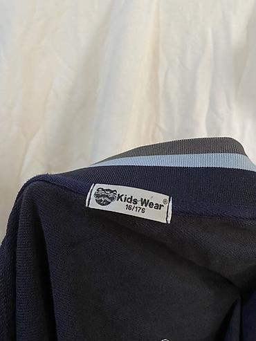 Другие детские вещи: Uşaq dəsti – Kids Wear birinci geyim 14-15yaş 176 ölçü. İkinci geyim — 3