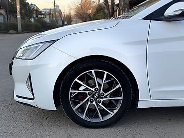 Hyundai: Hyundai Avante: 2018 г., 1.6 л, Автомат, Бензин, Седан — 5