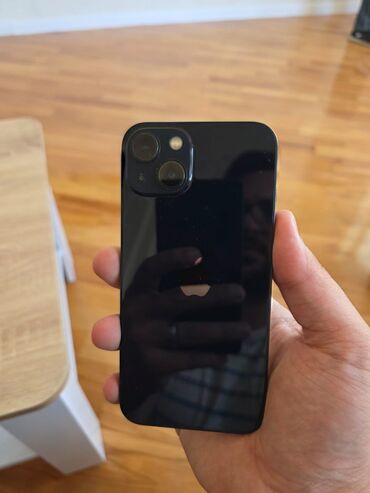 Apple iPhone: IPhone 13, 128 GB, Midnight, Face ID, Sənədlərlə