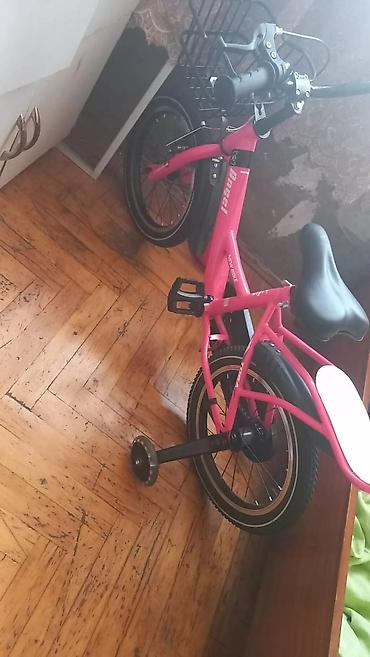 Velosipedlər: Uşaq velosipedi – “Aqelli Bike” üslubunda, parlaq çəhrayı rəng. - — 1