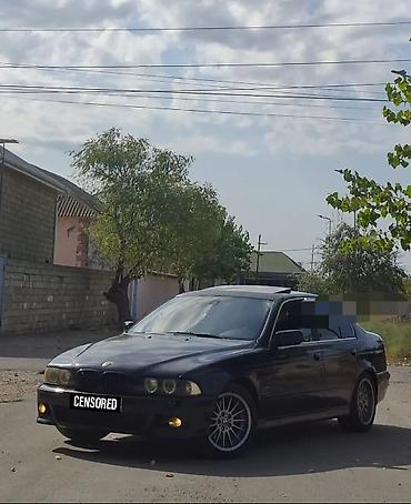 BMW 5 series: 3 l | 2001 il Sedan