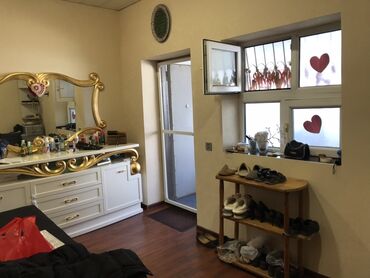 Həyət evləri və villaların satışı: Satılır: həyət evi (təmirli, həyətli sahə) - Plan: girişdə eyvanlı — 11