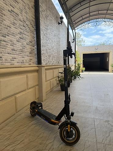 elektirkli scooter: Elektrik skuter – St 500 pro - Güclü ön far, arxa stop işığı və gövdə — 2