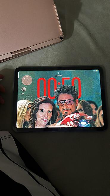 ipad 8th: İşlənmiş Apple iPad 10 (2022), 10,9", < 64 GB, Ünvandan götürmə — 2