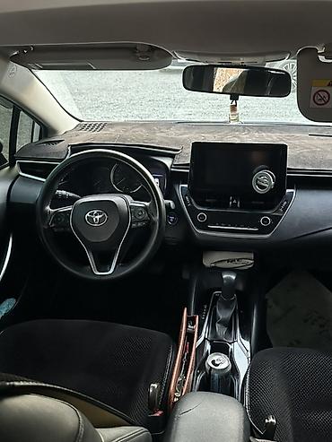 авто фышка: Toyota Corolla: 2020 г., 1.8 л, Вариатор, Гибрид, Седан — 4