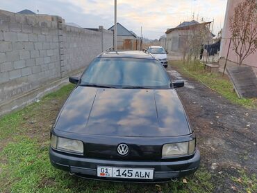 счетную машинку: Volkswagen Passat: 1990 г., 1.8 л, Механика, Бензин, Универсал