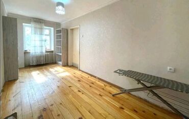 Продажа квартир: 2 комнаты, 42 м², Хрущевка, 1 этаж, Евроремонт