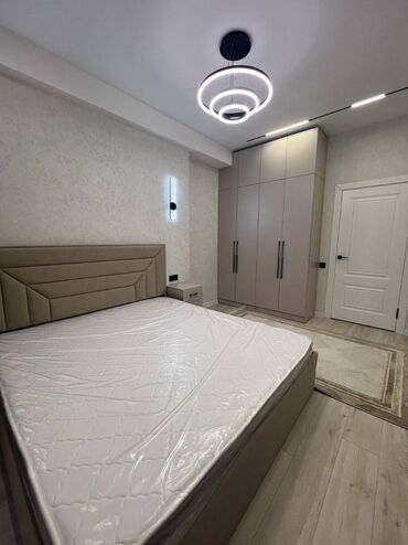 ищу квартира район кызыл аскер: 2 комнаты, 67 м², Элитка, 10 этаж, Дизайнерский ремонт