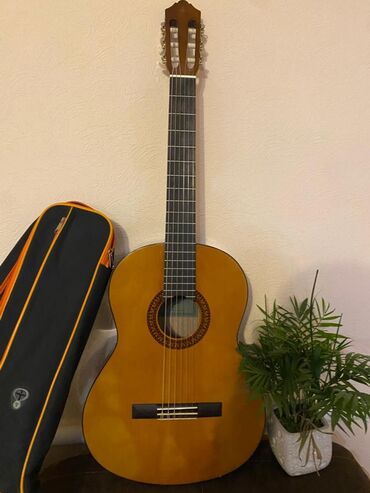 нейлоновые струны купить: Классическая гитара Yamaha C45 + чехол - Модель: Yamaha C45 (этикетка