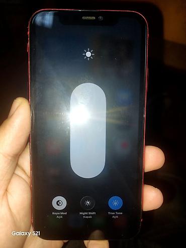 Apple iPhone: IPhone 11, Qırmızı, Face ID — 5