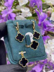 Bijuteriya dəstləri: Stall dəstlər 🛍
•QARALMIR✅️ — 5