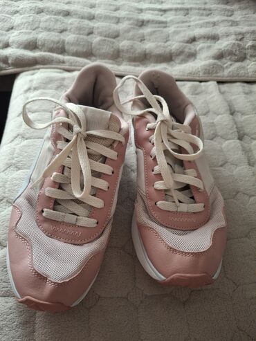 nutriplus vitamin c: Puma, 38.5, color - White