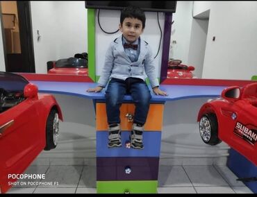işləmiş mebel: 2 nəfərlik uşaq saloni ücün mebel
2 qüzü,2tumba təkərnən,2 polka