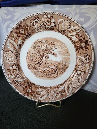 Ostali antikviteti: Tanjir engleski servirni Woodland Engleska iz 70ih. Engleski servirni na lalafo.rs — 1 Ostali antikviteti: Tanjir engleski servirni Woodland Engleska iz 70ih. Engleski servirni — 1