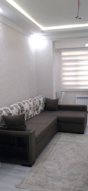 Günlük kirayə mənzillər: 3 otaqlı — 12