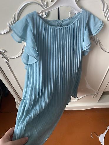Donlar: H&M 5-6 Zərif qız uşağı donu – açıq mavi rəngdə, plisse (büzməli) — 2
