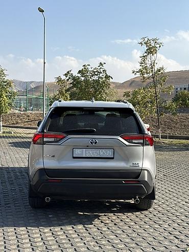 тайота: Toyota RAV4: 2021 г., 2.5 л, Автомат, Бензин, Кроссовер — 4