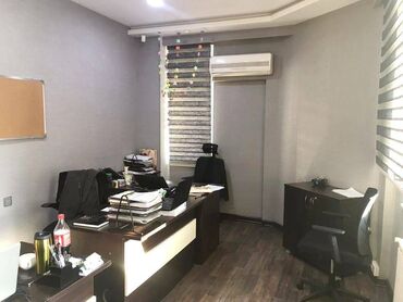 Ofislər: Nəsimi rayonu, 28 may metrosu yaınlığında, Səməd Vurğun bağına yaxın — 9