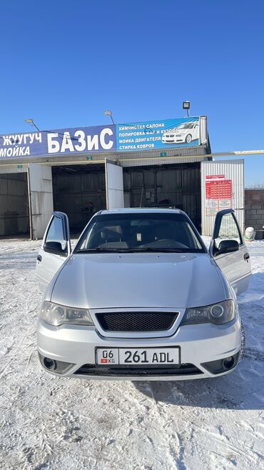 Daewoo: Daewoo Nexia: 2011 г., 1.5 л, Механика, Бензин, Седан