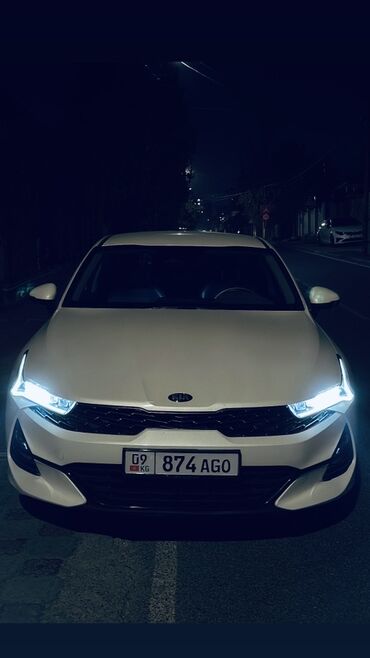 мерседес c class: Kia K5: 2021 г., Седан