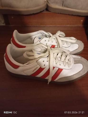 samba ayaqqabı: Məhsul: Adidas Originals Samba OG ayaqqabıları Xüsusiyyətlər: - — 1