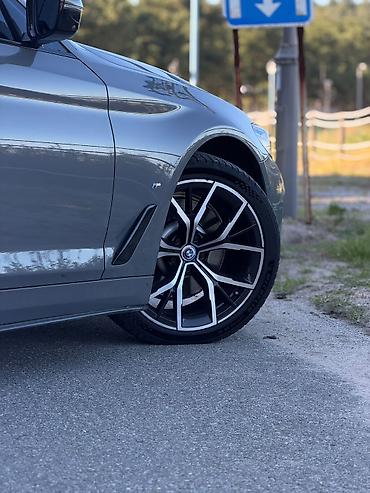 Продажа авто: BMW 5 series: 2021 г., Гибрид, Седан — 2
