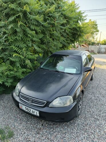 цивик 1996: Honda Civic: 1999 г., 1.6 л, Автомат, Бензин, Седан