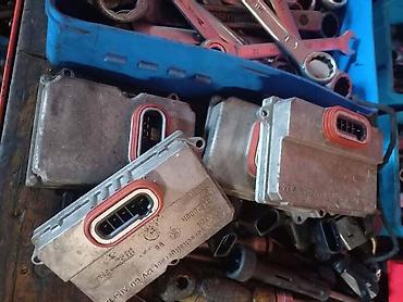 dim staklo: BALAST ZA AUDI A4, A5, A6 . OD 2002. DO 2009. GOD — 1