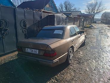 ешка 124: Mercedes-Benz W124: 1989 г., 2.6 л, Механика, Бензин, Седан — 3