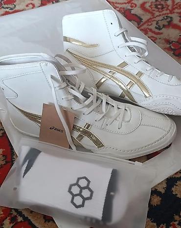 Борцовки ASICS Tiger, 44 размер at lalafo.kg Борцовки ASICS Tiger, 44 размер