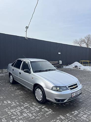 Daewoo: Daewoo Nexia: 2009 г., 1.6 л, Механика, Бензин, Седан at lalafo.kg — 4 Daewoo: Daewoo Nexia: 2009 г., 1.6 л, Механика, Бензин, Седан — 4