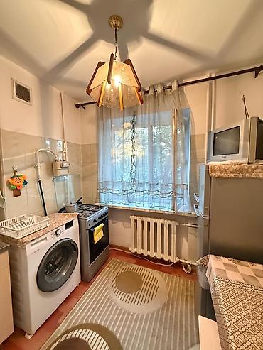 Продажа квартир: 1 комната, 24 м², 2 этаж — 4