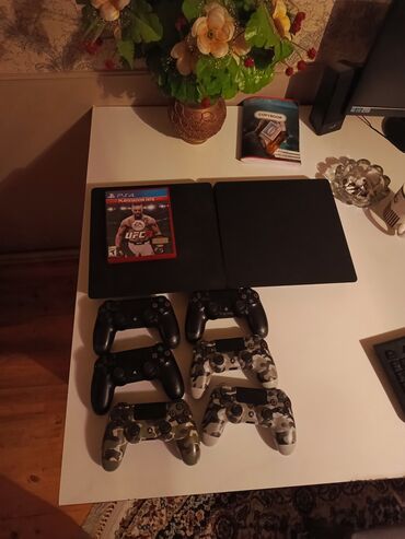 Xbox 360 & Xbox: Salam Aləykum Təcil Satilir PlayStation 4 2 Ədəd 1 500 Silim 1 1 Tb