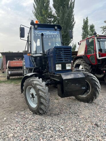 Тракторы МТЗ (Беларус): Модель: 82.1 экспортный, Б/у, 1996 г., С пресс-подборщиком — 25