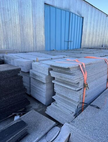 Фасадные гранитные плитки: Плиты из гранита оптом и в розницу для облицовки фасадов, ступеней или — 7