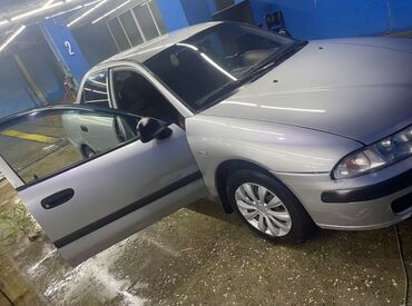 Mitsubishi: Mitsubishi Carisma: 2003 г., 1.6 л, Автомат, Бензин, Седан