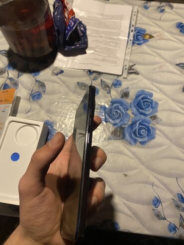 Tecno: Tecno Spark 30 Pro, 256 GB, rəng - Qara, Zəmanət — 8