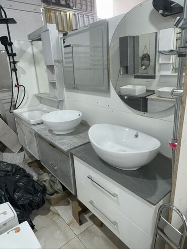 Truba: Bu dəstə hamam mebeli, keramik lavabolar, güzgü və yan şkaf daxildir