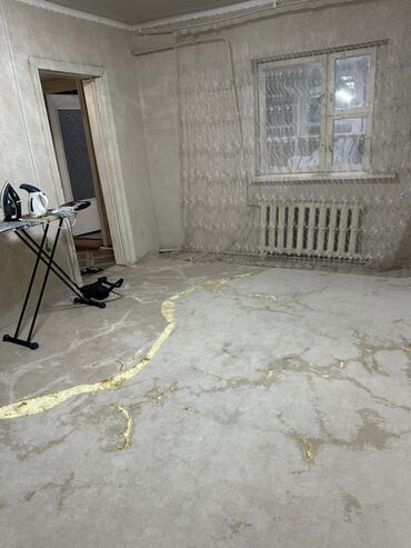 продаю дом рабочий гарадок: Срочно продаю дом! Г.Кара Балта со всеми условиями в центре города