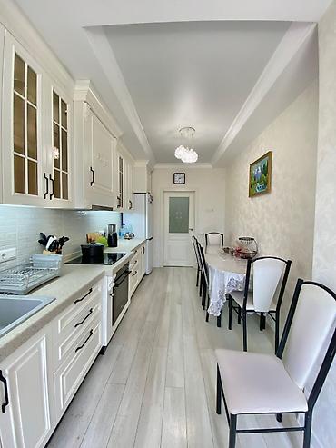 Долгосрочная аренда квартир: Сдается: 4 комнатная квартира Район: Ала-Арча ТРЦ Адрес: Чынгыза — 18