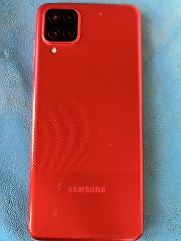 modem satilir: Samsung Galaxy A12, 64 GB, rəng - Qırmızı, Qırıq — 1