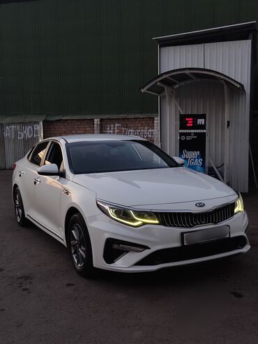 продам срочно машину: Kia K5: 2018 г., 2 л, Типтроник, Газ, Седан