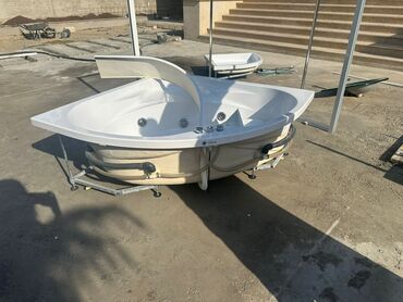 Duş kabinaları, arakəsmələr: Üstü qapalı kabina, Künc üçün — 12