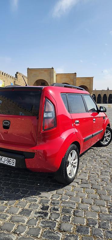 Kia: Kia Soul: 2 l | 2009 il Hetçbek — 2