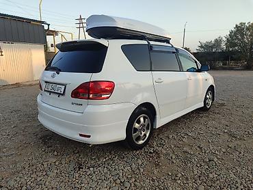 авто рага: Toyota Ipsum: 2003 г., 2.4 л, Автомат, Газ, Вэн/Минивэн — 3